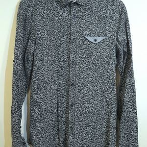 Zara slim fit button down shirt